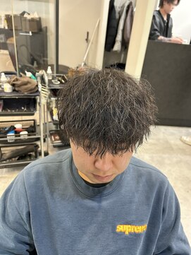 イーラ アメ村店(era) ツイスパパーマ/メンズ/刈り上げ/眉毛/ツイスト