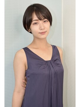 ルッソ チアロ(Lusso chiaro) ひし形ショートボブ/すっきりボブ30代/40代/50代