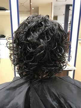 リル 住之江(LiL') イタリア人風パーマ