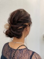 ペスコペスカ(PESCO PESCA) お呼ばれシニヨン