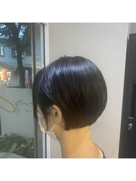 アワ(awa) パツっとボブ