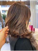 【白髪を活かしたヘアカラー】／外ハネボブ