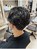 ナチュラルパーマの7:3分け