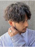 再現性高い波巻きスパイラルパーマ×刈り上げマッシュ