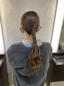 ルーウィン(LE WIN) タイトな編み下ろし