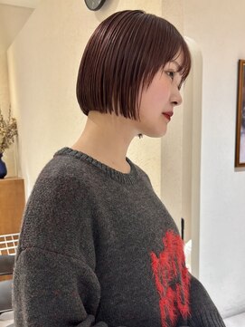ヤイエ 青山店(yiye) 切りっぱなしボブ小顔細めハイライトカラーワンレンボブミニボブ