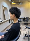 テーパーフェードでつくる海外マレットヘア×スパイキーショート