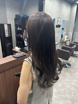ロカフェローズ 横浜 桜木町(LOCA FELLOWS) ロング×艶カラー/関内・桜木町