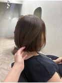 柔らかいオリーブカラー