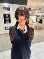 ビーハイブアヴェダ PARCO2店(BEHIVE AVEDA)&nbsp;中性ロングウルフ【三橋由奈】