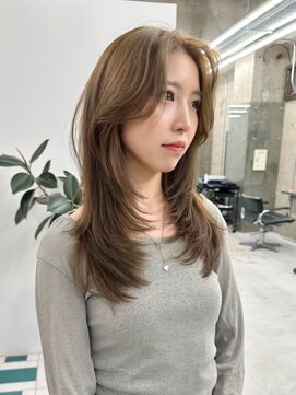 ノエ(noe) ロングヘア/ボブ/レイヤーカット/ダブルカラー/ブリーチ/栄c197