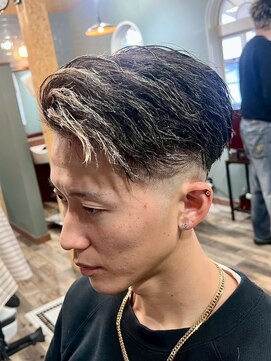MEN’S HAIR/波巻ツイストスパイラル/フェザーパーマ/柏