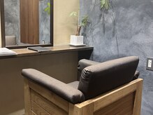 ヘアーエバリーズ(hair Everies)の雰囲気(周りを気にせず過ごせる半個室空間)