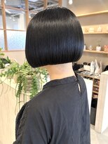 シロ 甲東園店(SHIRO)&nbsp;タイトボブ/ミニボブ/ぱつっとボブ/大人ボブ
