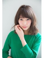 ジョエミバイアンアミ(joemi by Un ami) (joemi)切りっぱなしボブマッシュウルフオン眉ひし形 (花野)
