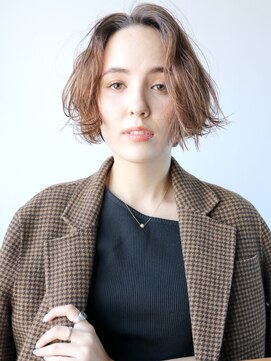 アルバム 渋谷パルコ(ALBUM) ニュアンスショートアレンジ_耳かけウェーブパーマ_7387