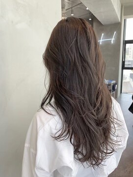 ケアリー 武蔵小杉(Carelly) 前髪かき上げイメチェンイヤリングカラーラベンダーカラーくびれ