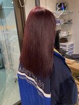 コワファーストナガサキシャンプーボーイ(COIFF1RST NAGASAKI SHAMPOO BOY)&nbsp;ブリーチ1回 カシスピンクレッド