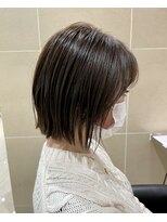 クララ ヒロシマセカンドフロア(CLALA Hiroshima 2nd floor)&nbsp;スタイリスト田邉　切りっぱなしボブ3