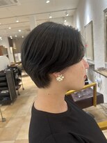 アマレット(Amaretto) オリーブグレージュ×ショート