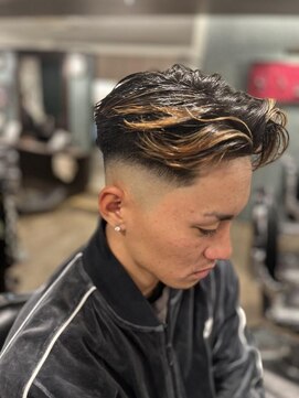 ワンワンオー バーバーショップ 長浜店(@110 BARBER SHOP) ジェントルフェザー