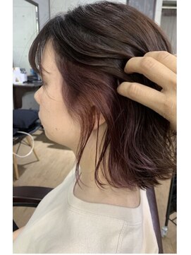 ワン(One) キリッパボブのオシャレインナーカラー☆