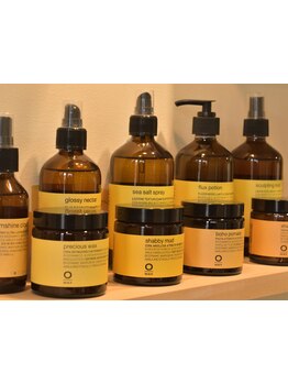 美しい髪は土台となる頭皮から☆余分な油を除去し、頭皮環境を改善◎髪の芯から美しい艶髪に導く＊