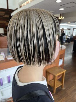 トップヘアー 総社駅南店(TOP HAIR)の写真/【総社】フォルムが重要なショートスタイルもお任せ！クセや質感を見極め"似合うショート"に仕上げます！