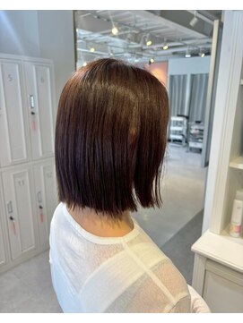 スペックホルダーミミ(Spec Holder mimi) 切りっぱなしボブ2.7大人ガーリー