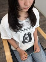 シェーネル(Schonell) レイヤーカット×アッシュブラウン