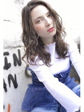 ロイジー(roijir) roijir オン眉xデザインカラーxマッシュウルフx切りっぱなしボブ