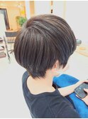 丸みが可愛いショートボブ