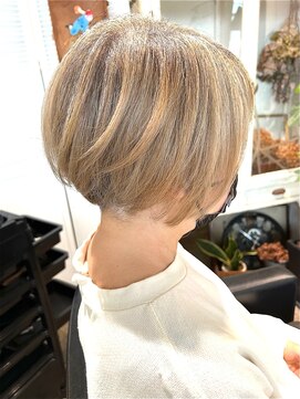 カロン(CA-LON) 【大人スタイル】白髪ぼかしハイライトベージュ