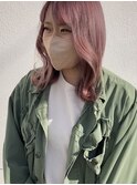 ピンクベージュカラー