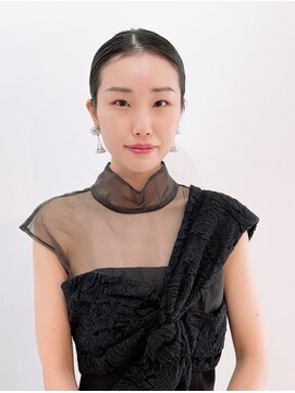 アメリ(AMELIE) ループタイトシニヨン