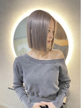 クヴェルアンドコー(Kvell&Co.)の写真/【心斎橋徒歩3分】骨格や髪質、クセを見極め、似合うヘアスタイルをご提案◎あなたの魅力を引き出します