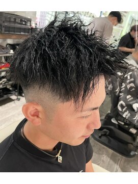 サンアンドマーリィズバーバー 駅前店(SON&MARLEY'S BAR BER) ツイスト!