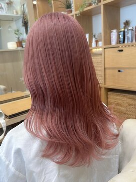 バイオレット ナゴヤ(Violet Nagoya) ブリーチ春コーラルピンク透明感デザインカラーニュアンスカラー