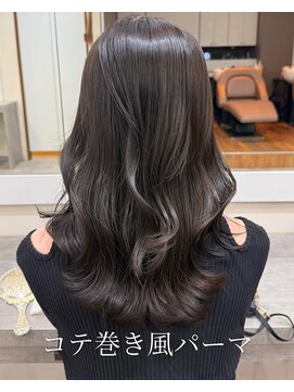 アミー 銀座(Ammy) 暗めでもかわいい!グレー感強めのオリーブグレージュ♪