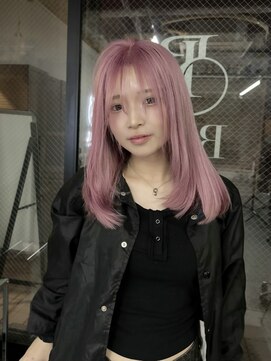 ベル(BEL) レイヤー/ピンクヘア