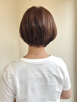 ケークリエイティブコード(K creative COrDE) 前髪長めのショートボブ 3