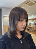 ダークブラウン×ローレイヤーカット