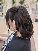 オフ(off)&nbsp;ボブでも可愛い♪ツインポニー