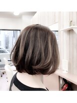 アルマ(alma) ボブ ハイライトカラー