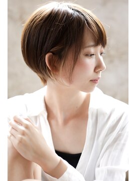 カライングドゥ(ing deux) 【＋～ing deux】大人可愛いミニマムボブ3Dカラー【畠山竜哉】