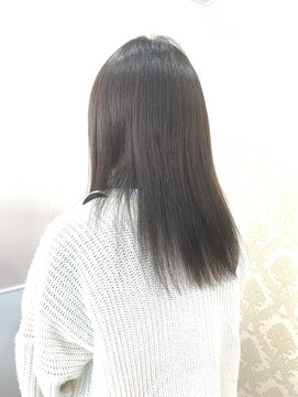 ヘアーアンドビューティー ギブリ(Ghibli) 髪の内部をしっかりと補修