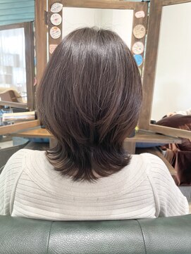 カシータヘアリゾート 熱田千年店(Casita Hair Resort) 大人女性のマッシュレイヤー