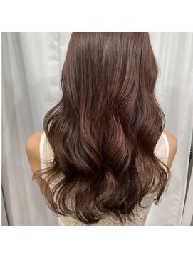 ネウィ 川崎(newi) 大人かわいいエギョモリ ミルクティーブラウン ひし形シルエット