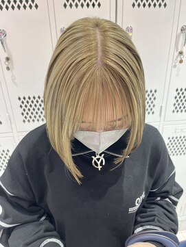 ロンドルーチェ 心斎橋(Lond luce) ダークアッシュ/ミディアムレイヤーカット［髪質改善/縮毛矯正］