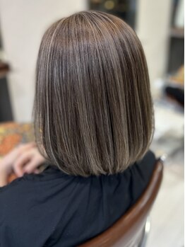 ヘアサロン サップ(HAIR SALON SAPE)の写真/しっかり白髪も染めつつファッションカラーの様な明るいカラーも◎エイジングヘアをSAPEが素敵に彩ります♪